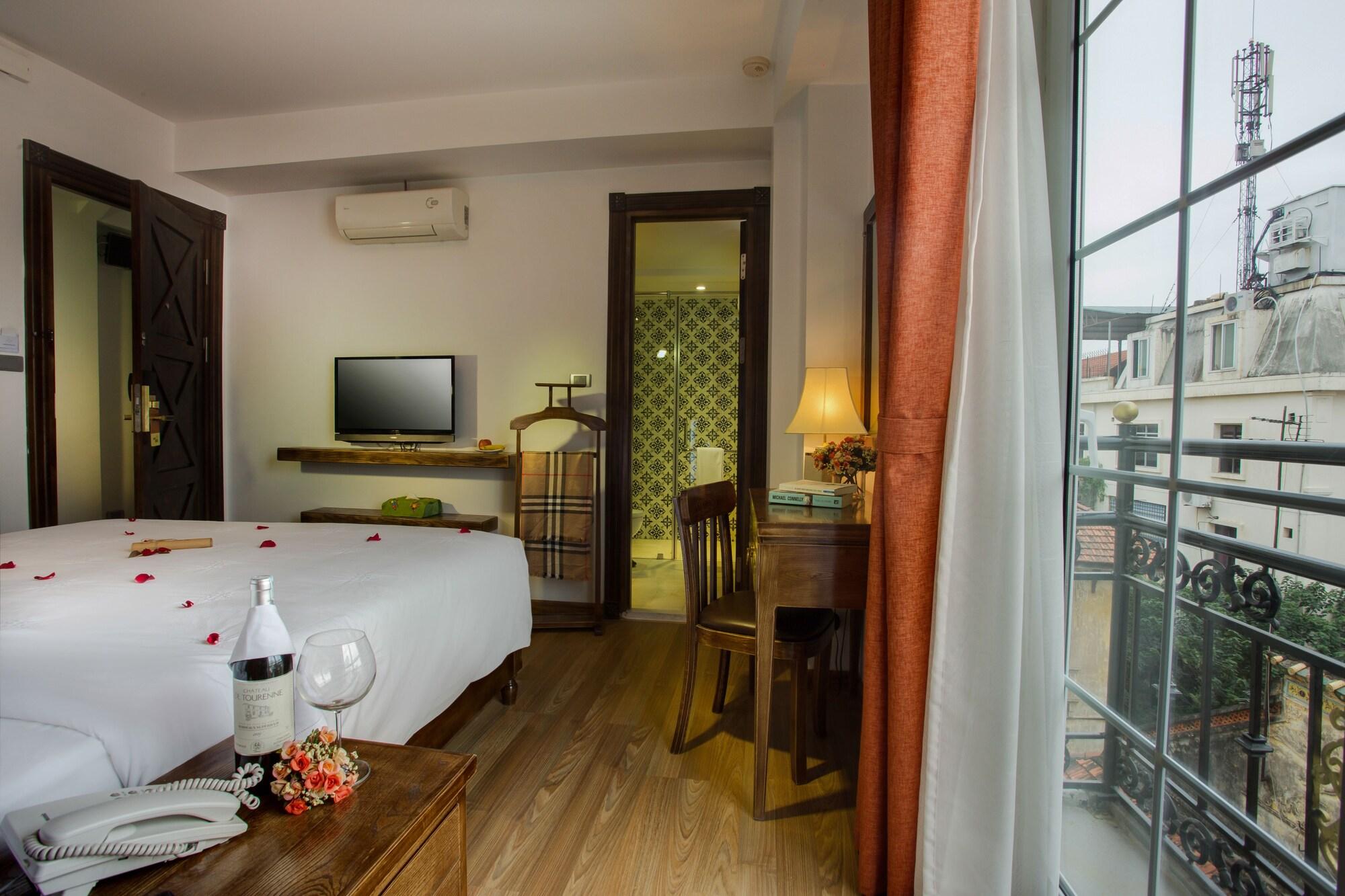 Noble & Swan Boutique Hotel Hanoi Exterior photo