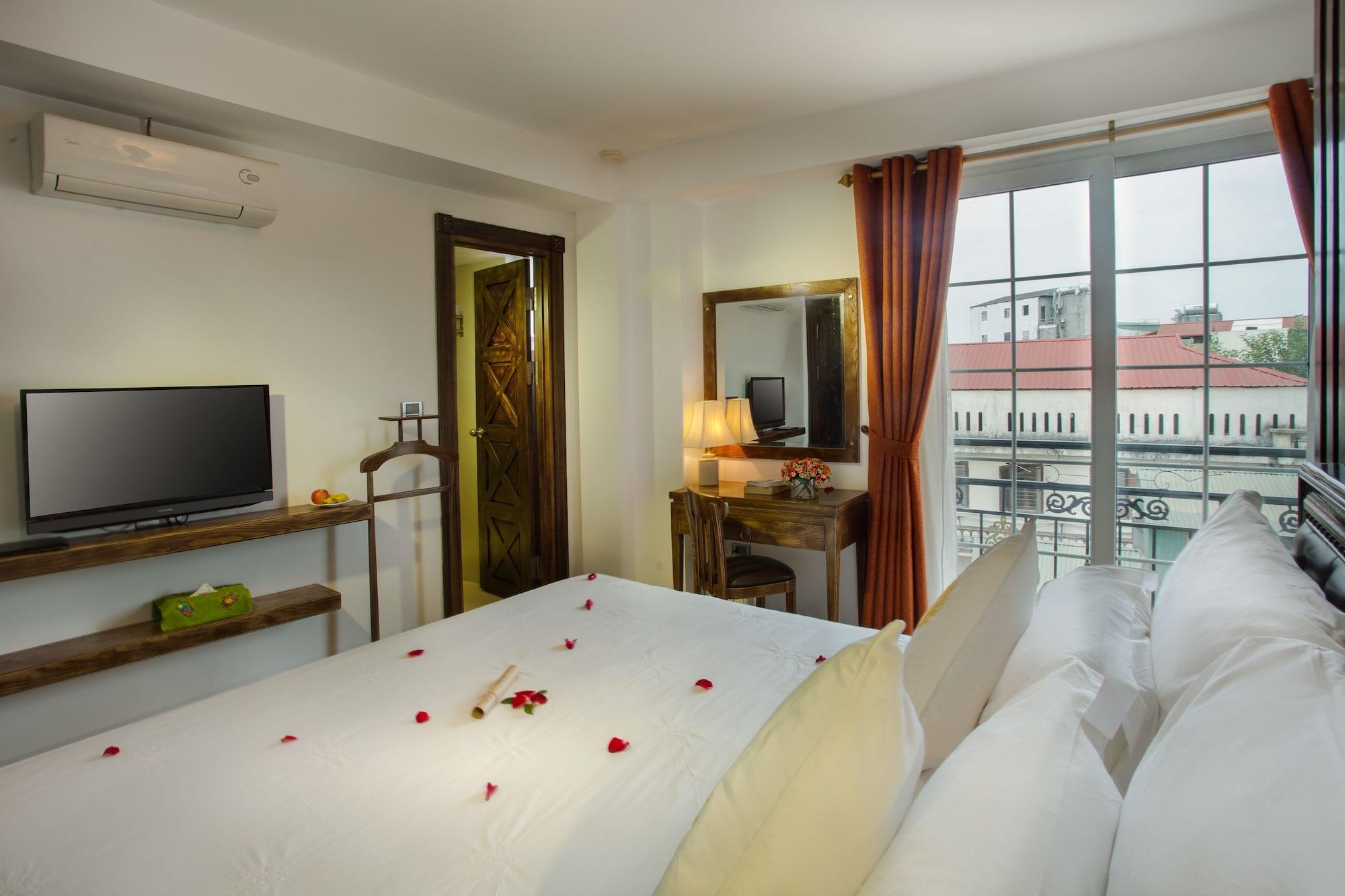 Noble & Swan Boutique Hotel Hanoi Exterior photo